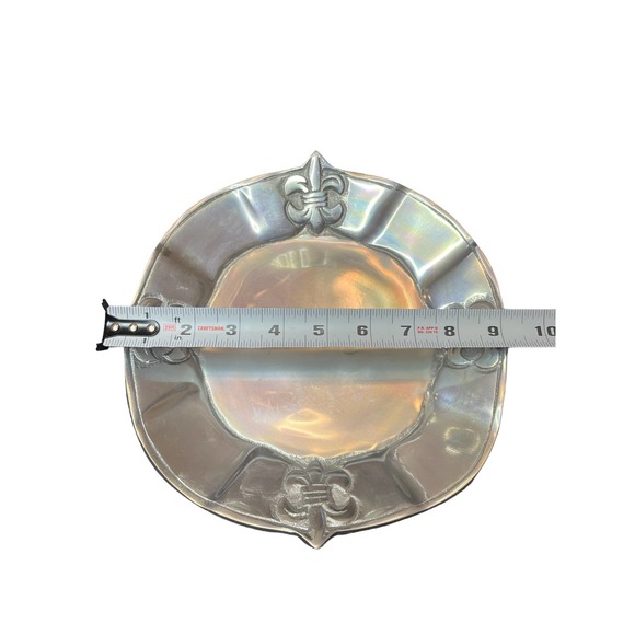 Fleur-de-lis Cast Aluminum Serving Tray - Picture 4 of 4